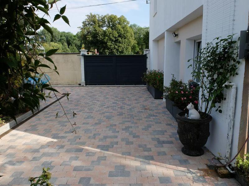 Cote Jardin Apartment